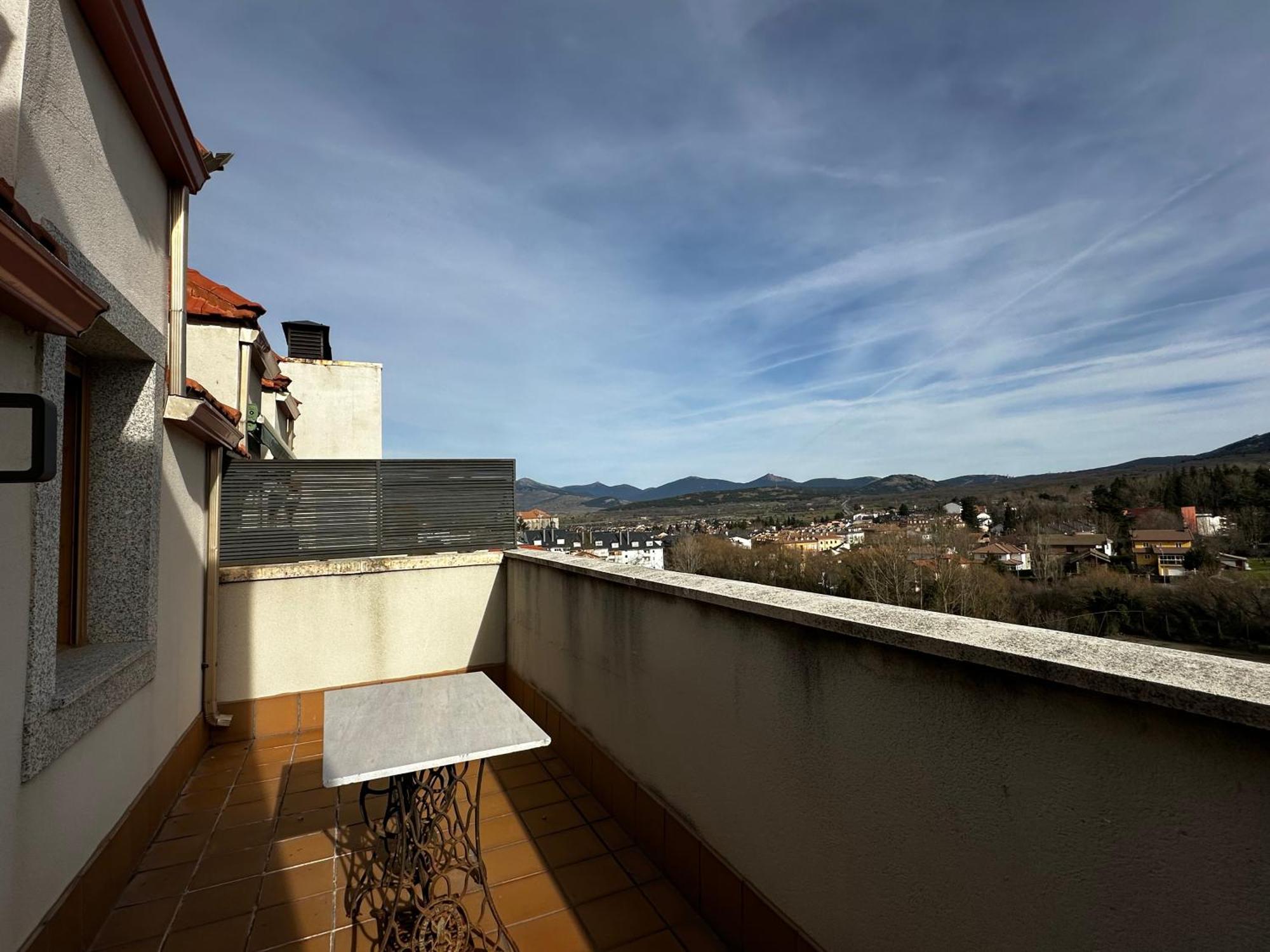 Piso Centrico En El Espinar Apartment Екстериор снимка